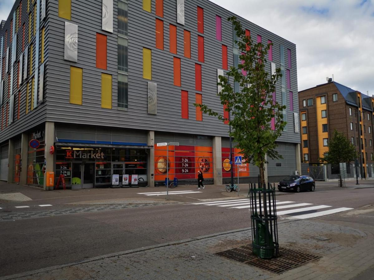 Ruby Studio 5Min To Vantaa Airport And 20Min To Helsinki Center Apartment Exterior foto
