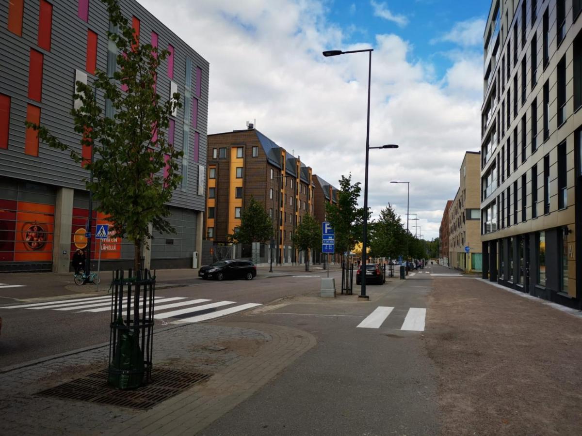 Ruby Studio 5Min To Vantaa Airport And 20Min To Helsinki Center Apartment Exterior foto