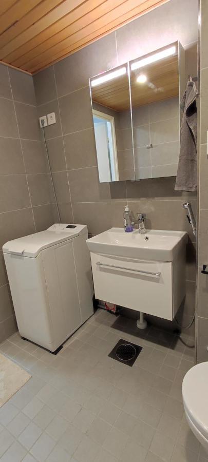Ruby Studio 5Min To Vantaa Airport And 20Min To Helsinki Center Apartment Exterior foto